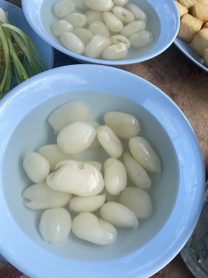 เงาะกระป๋อง (ใส่น้ำแข็งเย็นๆ).jpg